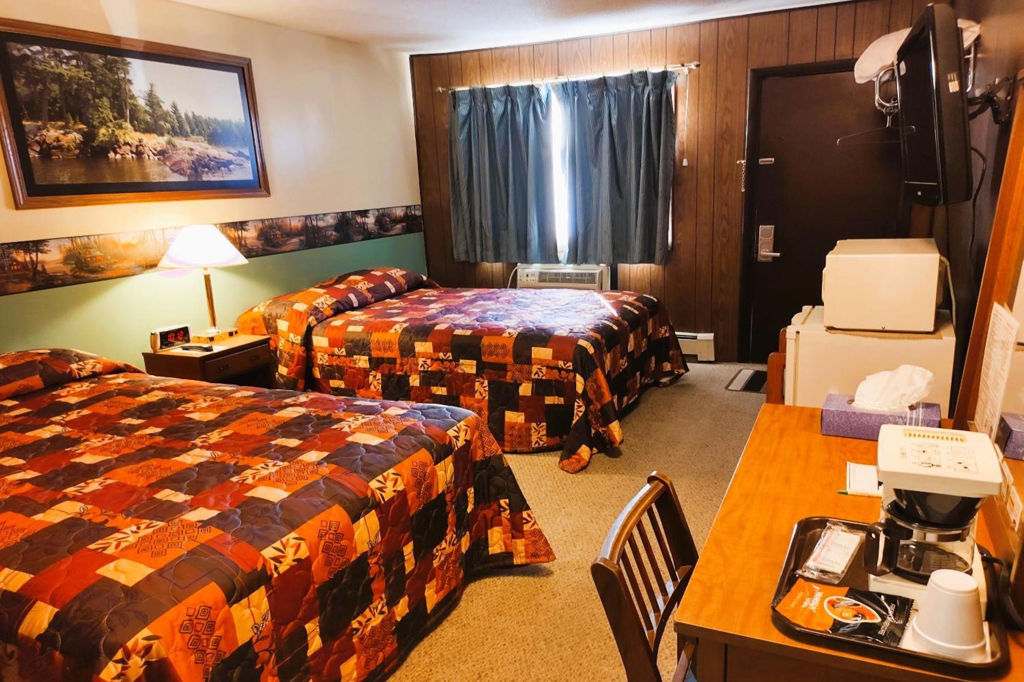 Love Hotels Voyageur By Oyo At International Falls Mn Экстерьер фото