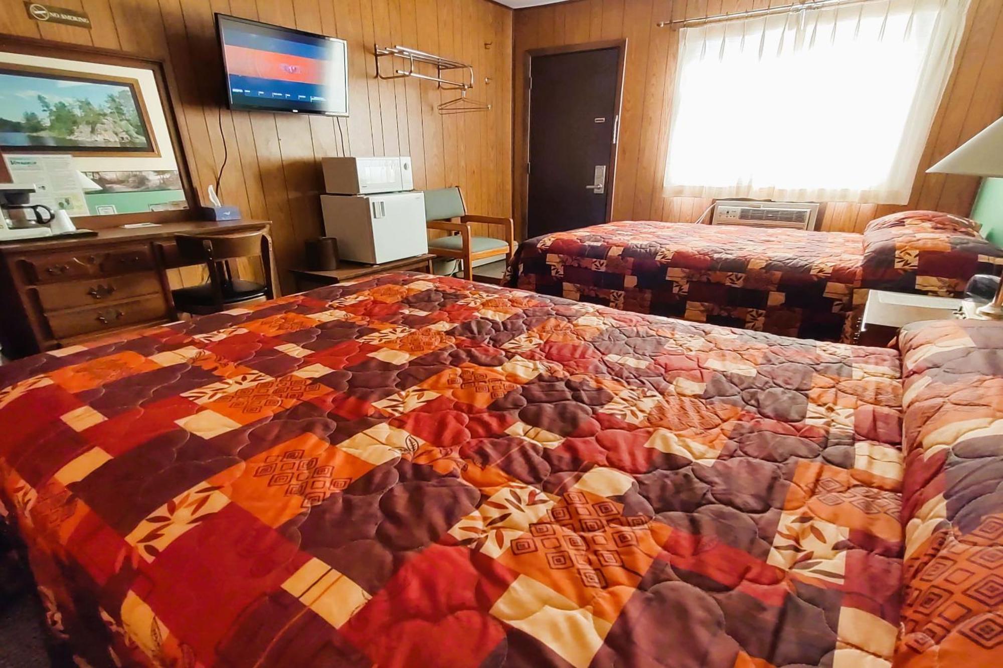 Love Hotels Voyageur By Oyo At International Falls Mn Экстерьер фото