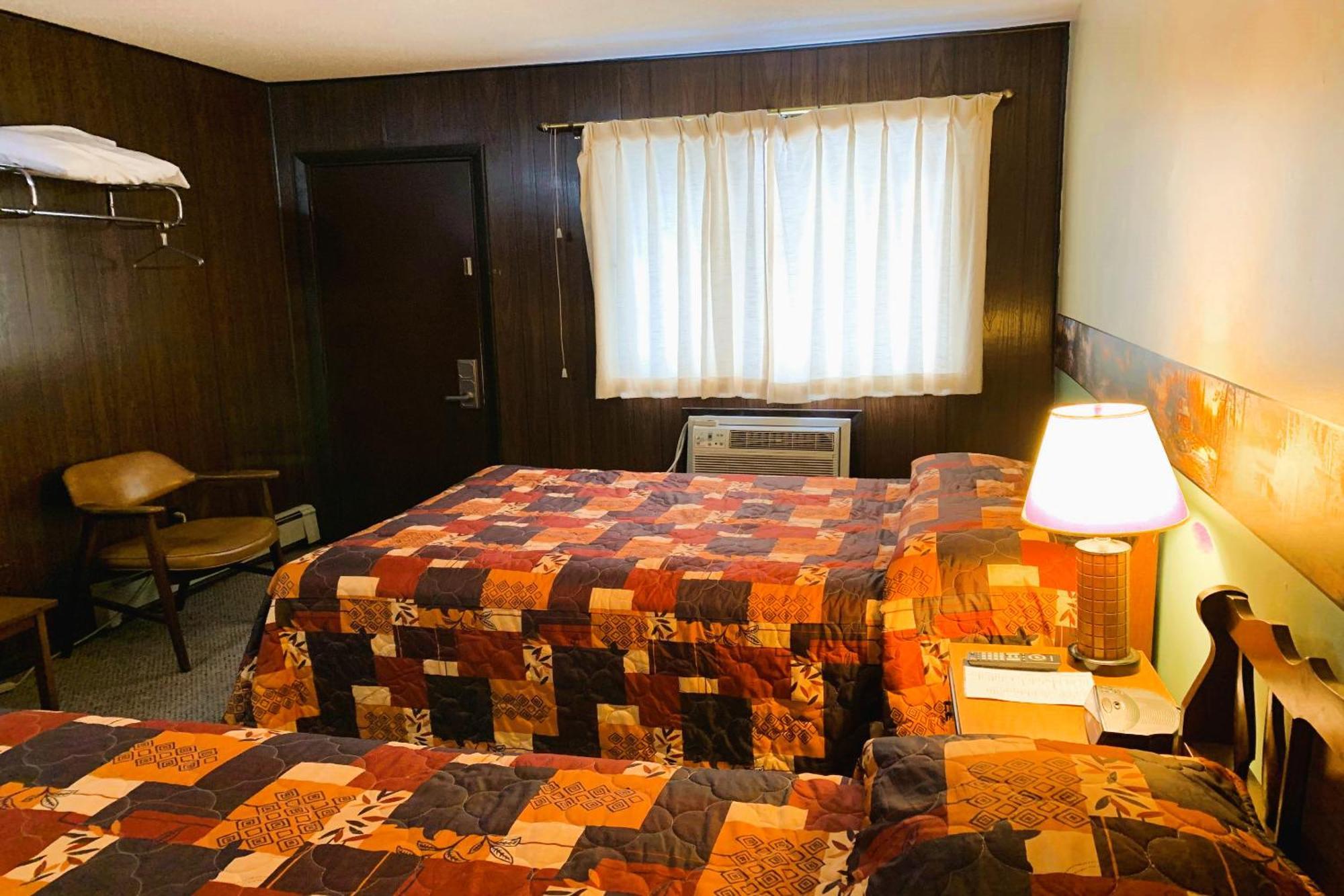 Love Hotels Voyageur By Oyo At International Falls Mn Экстерьер фото